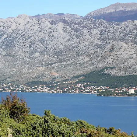 Twin Starigrad 6634c Penzion 3*