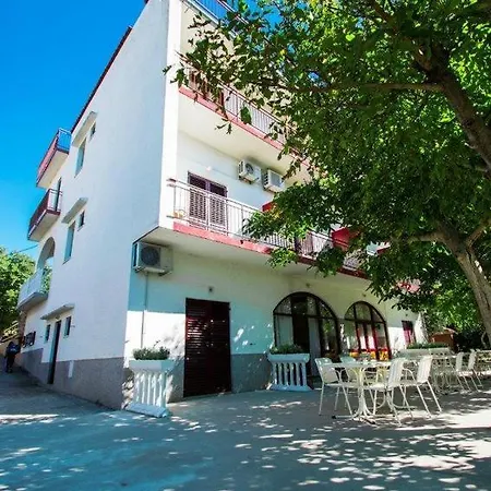 Twin Starigrad 6634c Penzion